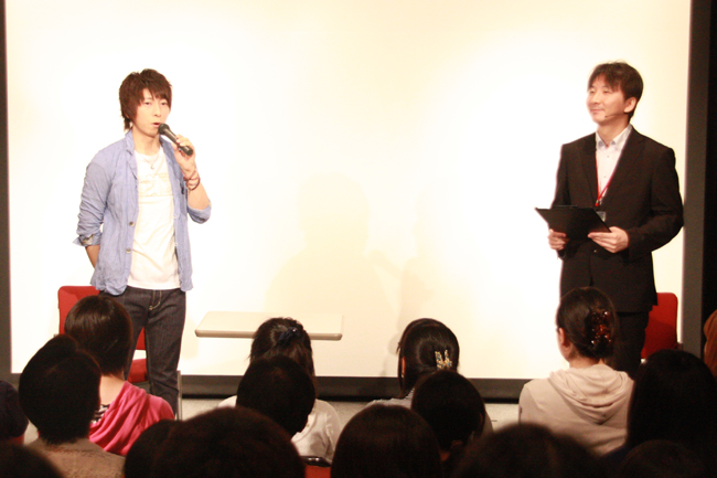 卒業生 羽多野渉さんが来校!ホラーラジオドラマ「四十五番目の話SPイベント」